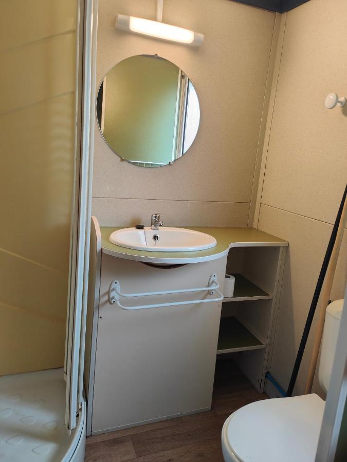 Camping Onlycamp Les Deux Rives Lannion Esterno foto